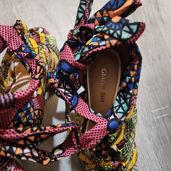 Gianni Bini, the Abrianna Lace-Up Sandals - Picture 6 of 6